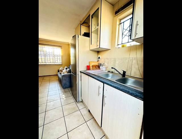 2 BEDROOM HOUSE FOR SALE IN COSMO CITY